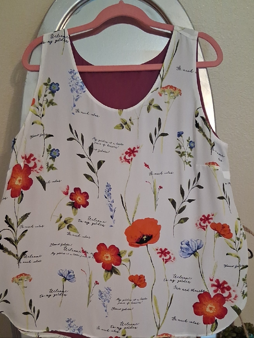 Fun Reversable Flower Tank With Sayings